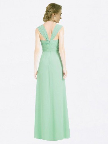 Affordable Long Chiffon Bridesmaid Dress with a Sweetheart Neckline and Pleated Shoulder Straps UK