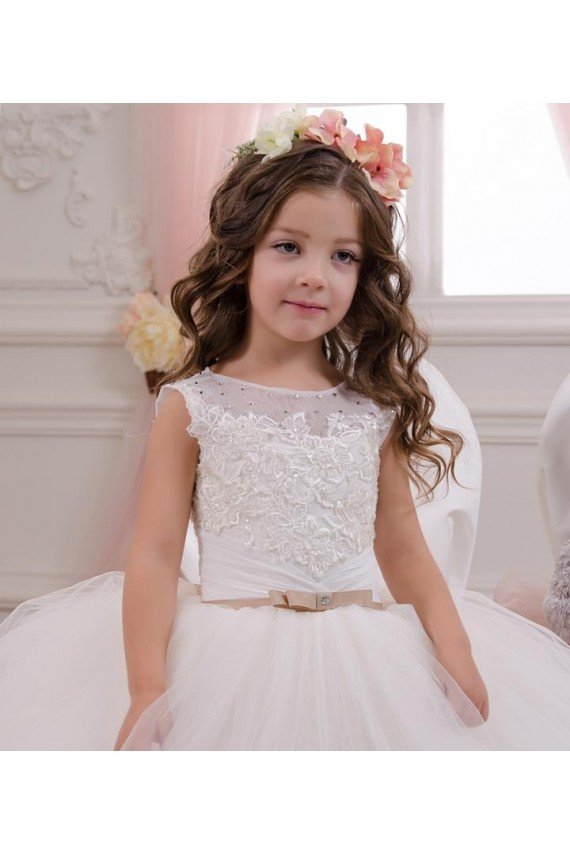 Affordable Ivory Ball Gown Bateau Neck Chapel Train Sleeveless Flower Girl Dress UK