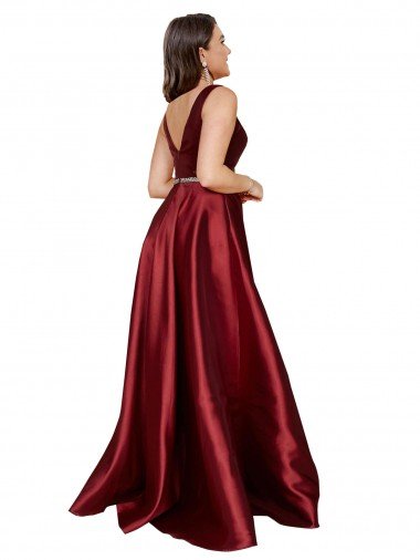 Affordable Sleeveless Deep V-Neck A-Line Formal Satin Bridesmaid Dress / Prom Dress with Pockets UK